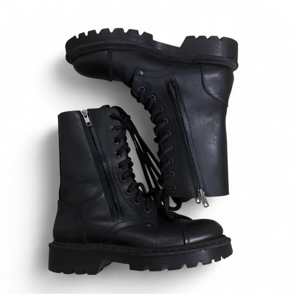 Vetements Shoes - Vetements Black Combat Boots